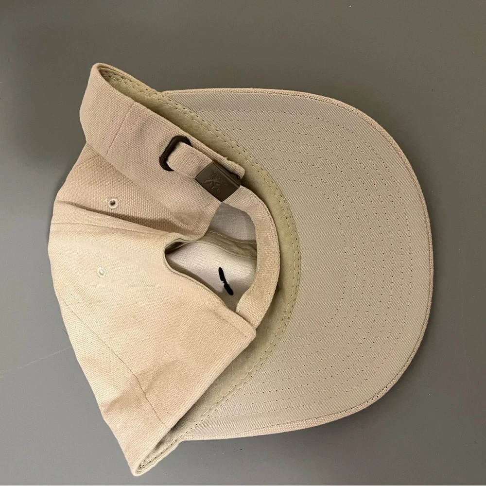 Adventure Cap - Picture 2 of 3